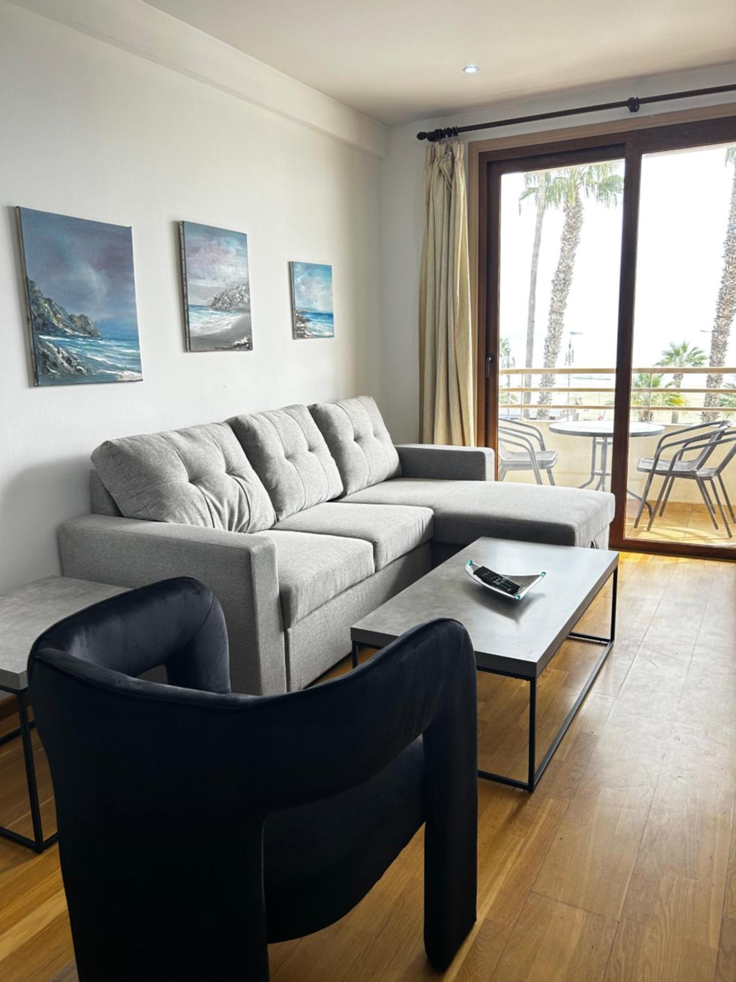 Ithaki Phinikoudes Apartment No. 102 Lárnaka Kültér fotó